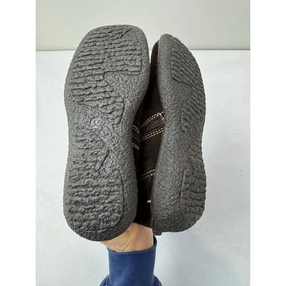 NWOT Venettini Designer Suede Boots - Kids Size 33 (Approx. Size 2 in US)