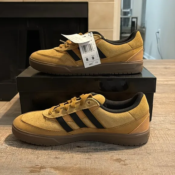 NWT Adidas Originals Tyshawn II Men's Shoes - JI0851