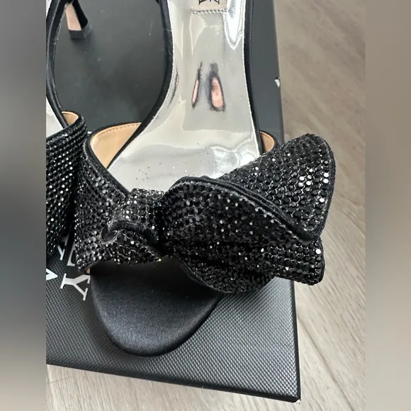 NWT BADGLEY MISCHKA COLLECTION REMI EMBELLISHED SLINGBACK SANDAL SZ 5