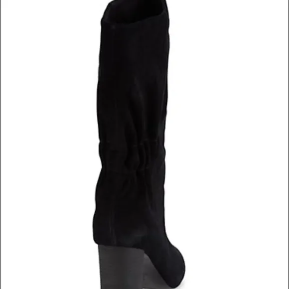 NWT Charles by Charles David Barrie Suede Boots
