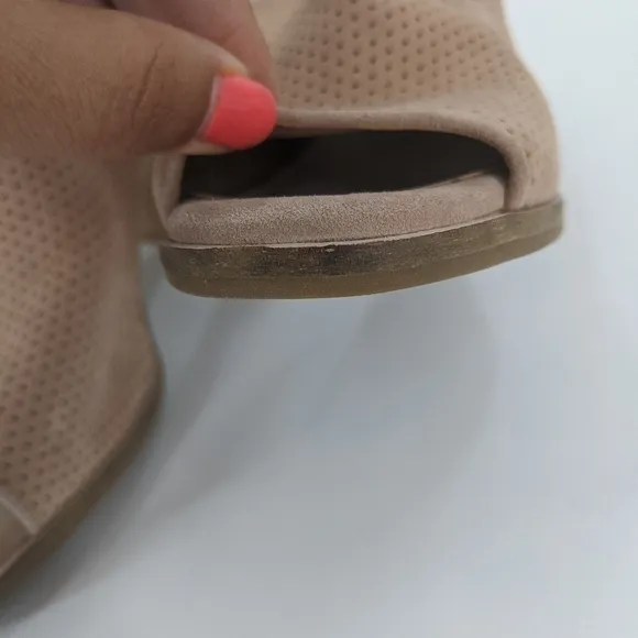 NWT COLE HAAN Suede Peeptoe Slingback Heel Booties