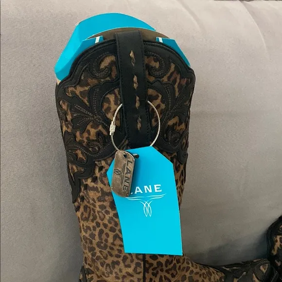 NWT Lane “Lilly” Boots