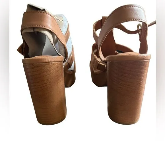 NWT Lucky Brand LK Imana Sandals