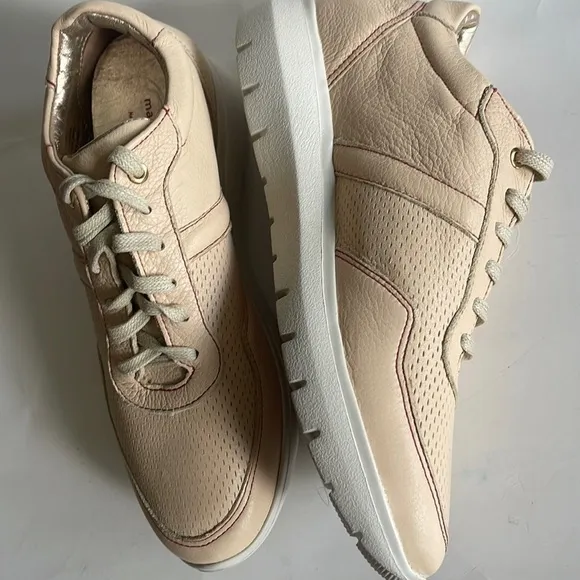 NWT Marc Joseph New York FT Greene Leather Shoes ,Cream ,Size 6.5