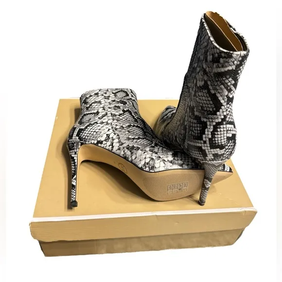 NWT Michael Kors Boots - Rue Snake Embossed Leather Ankle Boots
