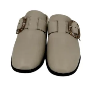 NWT Naot Choice Soft Beige Leather Mule Shoes Women’s 6 (Euro 36)