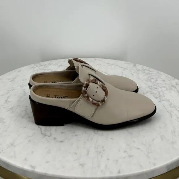 NWT Naot Choice Soft Beige Leather Mule Shoes Women’s 6 (Euro 36)