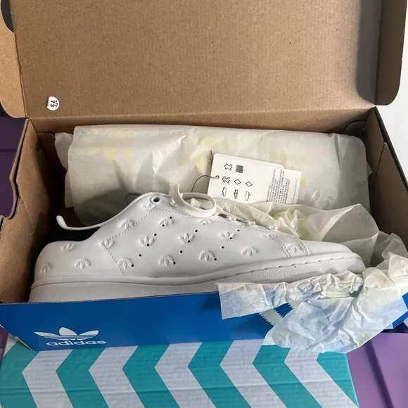 NWT NIB Adidas Stan Smith Sneakers Shoes