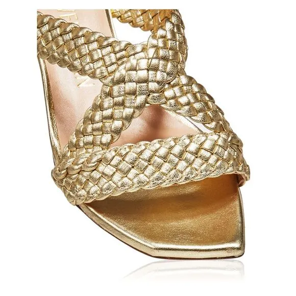 NWT STUART WEITZMAN Womens Gold Rosie Slip On Leather Slide Sandals Shoes 5.5 B