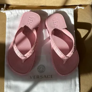 *NWT* VERSACE Greca Sandals