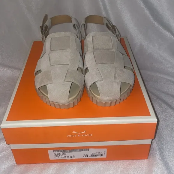 NWT VOILE BLANCHE ALICE Leather Sandals in Beige