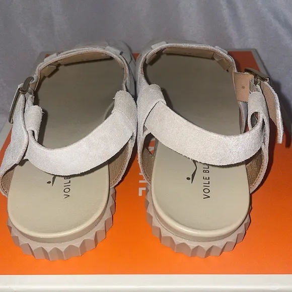 NWT VOILE BLANCHE ALICE Leather Sandals in Beige