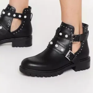 NWT ZARA Black Leather Studded Pearl Biker Cutout Ankle Moto Boots Buckle