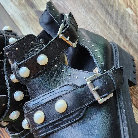 NWT ZARA Black Leather Studded Pearl Biker Cutout Ankle Moto Boots Buckle