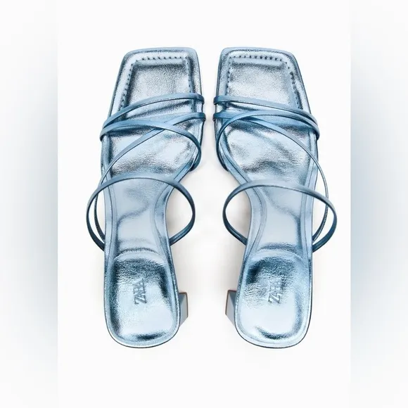 NWT. Zara Blue Metallic Strappy Sandals with Block Heels. Size 9.