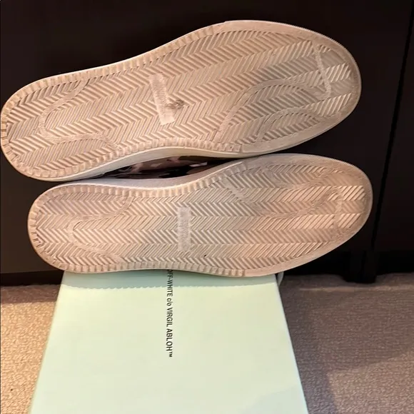 Off-White c/o Virgil Abloh Camouflage Men's Sneakers Size 44