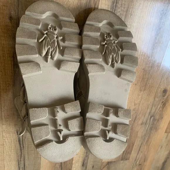 OFFERS ✨FLY London Jeda Suede Buckle Boots EUC EU38