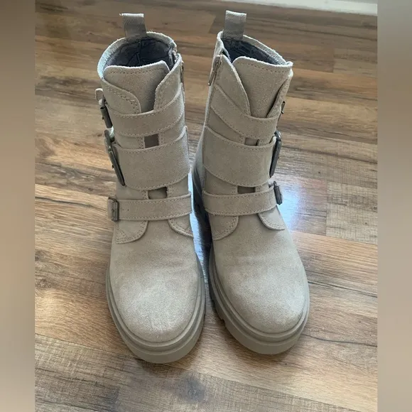 OFFERS ✨FLY London Jeda Suede Buckle Boots EUC EU38