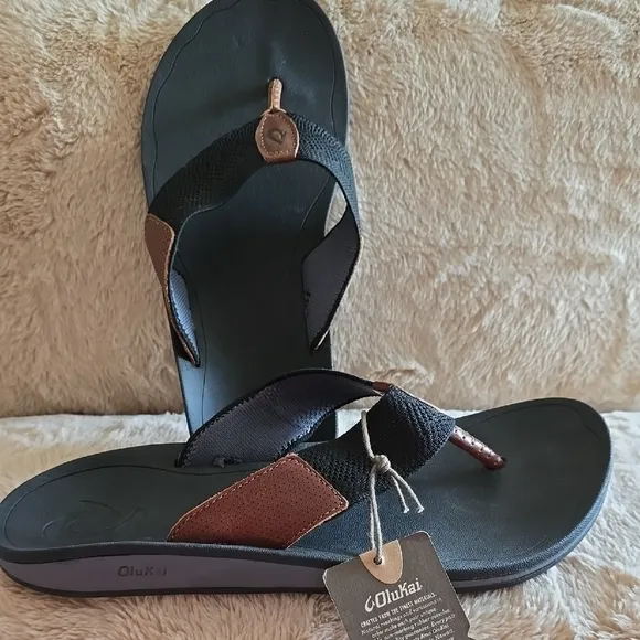 OluKai Black and Brown Sandals with Contoured Footbed
