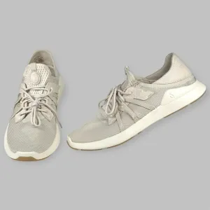 OluKai Holo Convertible Mesh Sneaker Men’s Size 10.5 Shoes Tan Sand Off White