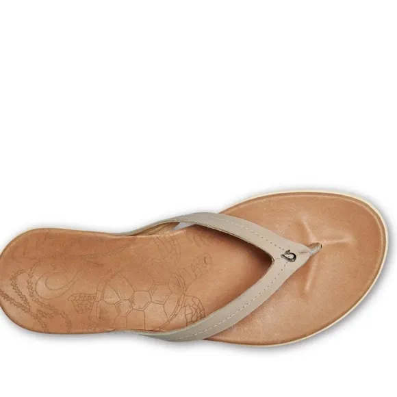 Olukai‎ Honu Sandals, Taupe, Size 6Like New