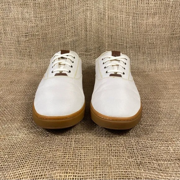 OLUKAI Sneakers Kahu Beige Lace Up Casual Canvas Size 10.5