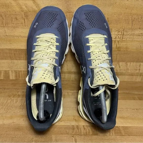 On Cloud Cloudflow Running Shoes Sneakers Women's Size 9 Green Yellow
