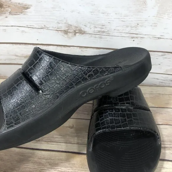 Oofos Ooahh Slip On Sandals Mens Size 9 Recovery Casual Comfort Black Rubber