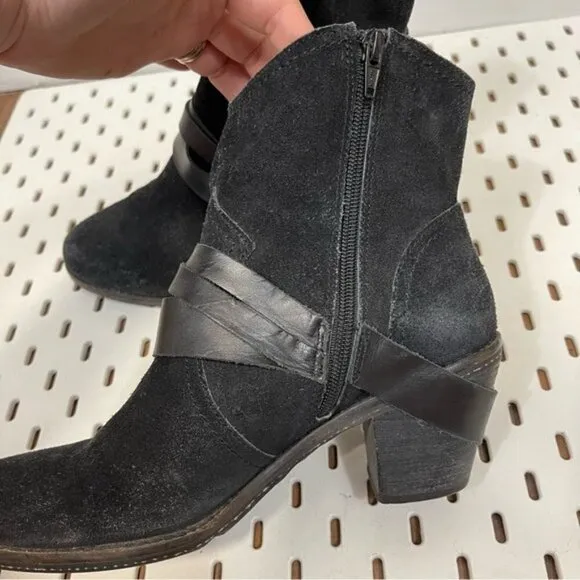 OTBT Bedford Black Suede Leather Harness Ankle Boots - Womens 8.5