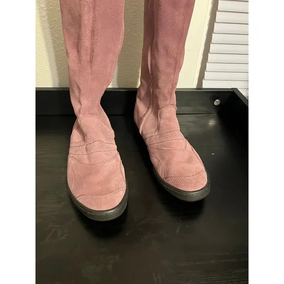 Palladium Purple Suede Leater Tall Boots Size 8