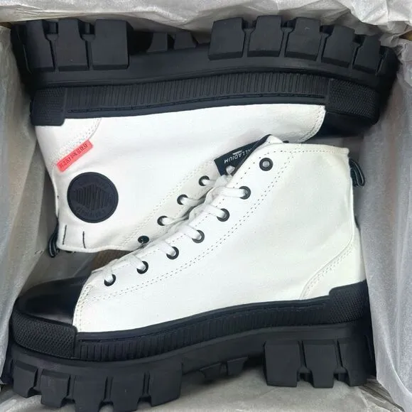 Palladium Revolt HI TX Platform Boots - Size 8.5 - Star White