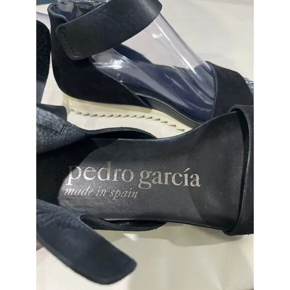 Pedro García Jenile Ankle Cuff Black Sandals Sz 36 US 6