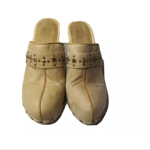 Pelle Moda Leather Mule Shoes Heels Womens 10M Tan Stud Accents Retail $140