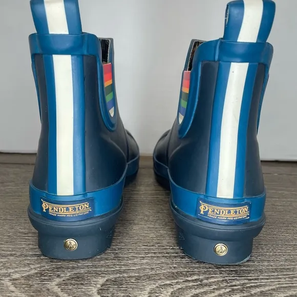 Pendleton National Park Heritage Crater Lake Blue Chelsea Rain rubber Boots 8.
