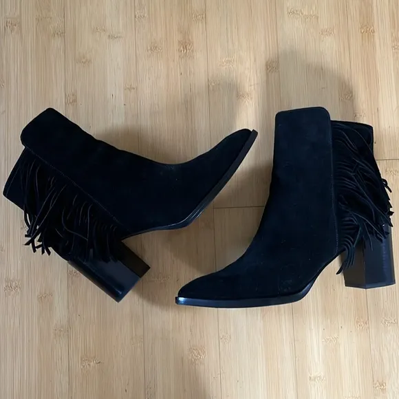 Pierre Balmain ankle boots