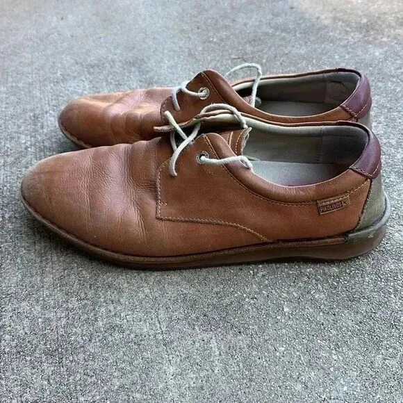 Pikolinos Navas Leather Shoes with Laces