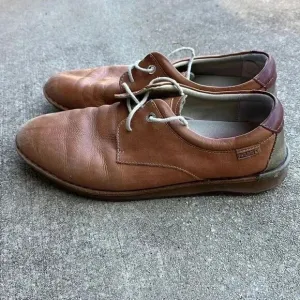 Pikolinos Navas Leather Shoes with Laces