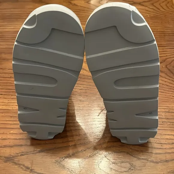 Piumestudio moon boots, size 41