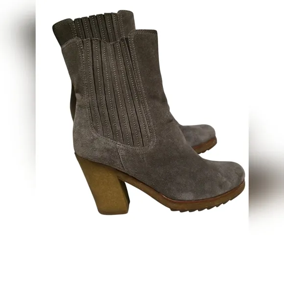 PRADA Suede Chelsea Boots Size 40 (9)
