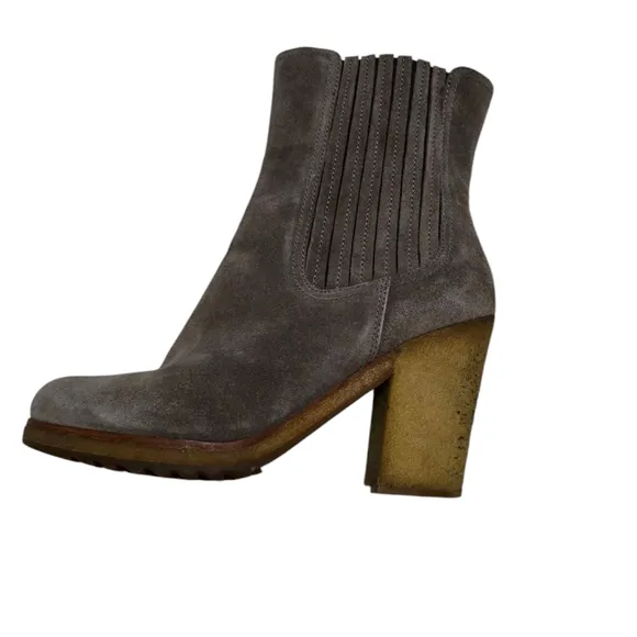 PRADA Suede Chelsea Boots Size 40 (9)