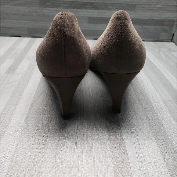 Prada women's suede heel shoes
