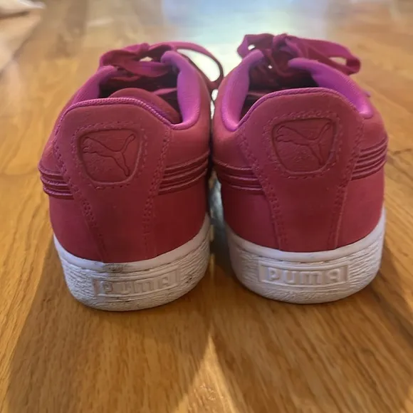 Puma size 8 men’s pink fuchsia shoes