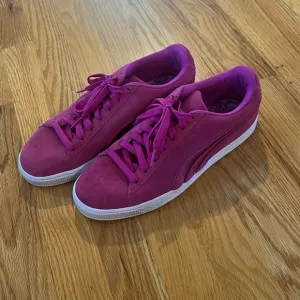 Puma size 8 men’s pink fuchsia shoes