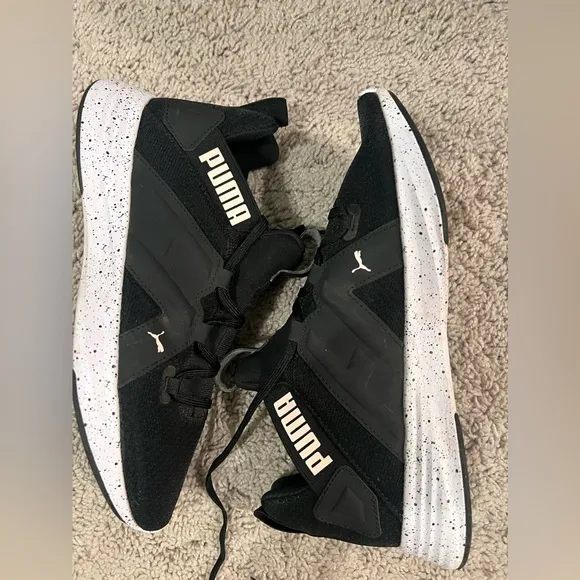 Puma Softfoam Contempt Demi Mesh women’s size 9 black &amp; white running shoes