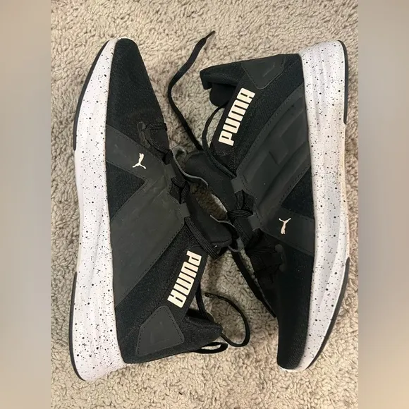 Puma Softfoam Contempt Demi Mesh women’s size 9 black &amp; white running shoes