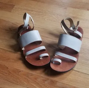 rag &amp; bone new york sandals (size 6.5 to 7)