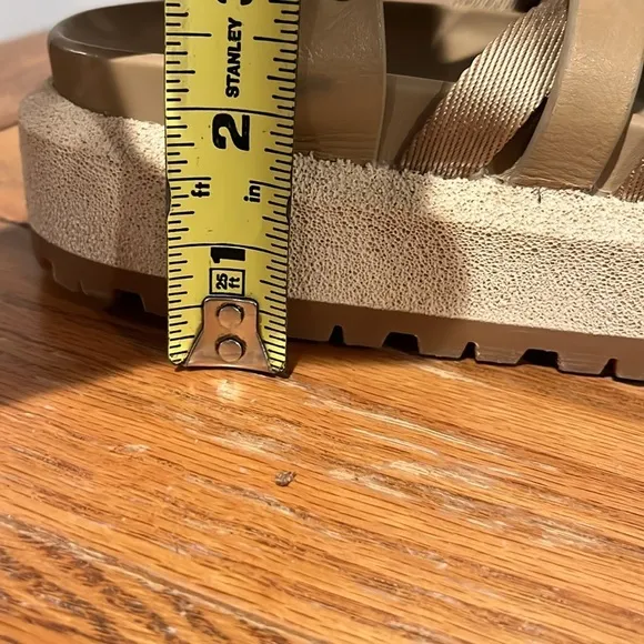 Rag &amp; Bone Park Leather Sandals Size 6.
