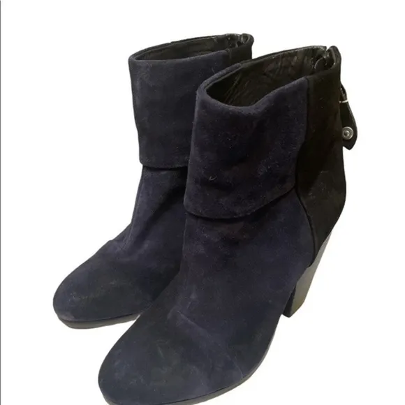 Rag &amp; Bone womens Margot Suede Ankle Boots zip closure Navy blue Black Sz 7.5