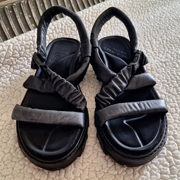 Rag &amp; Bone Women's Shane Slingback Block Heel  Leather Sandals Black EU 40 US 10
