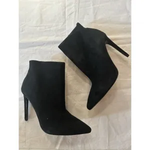 RAYE Congo Boots Black Sued Leather Heels